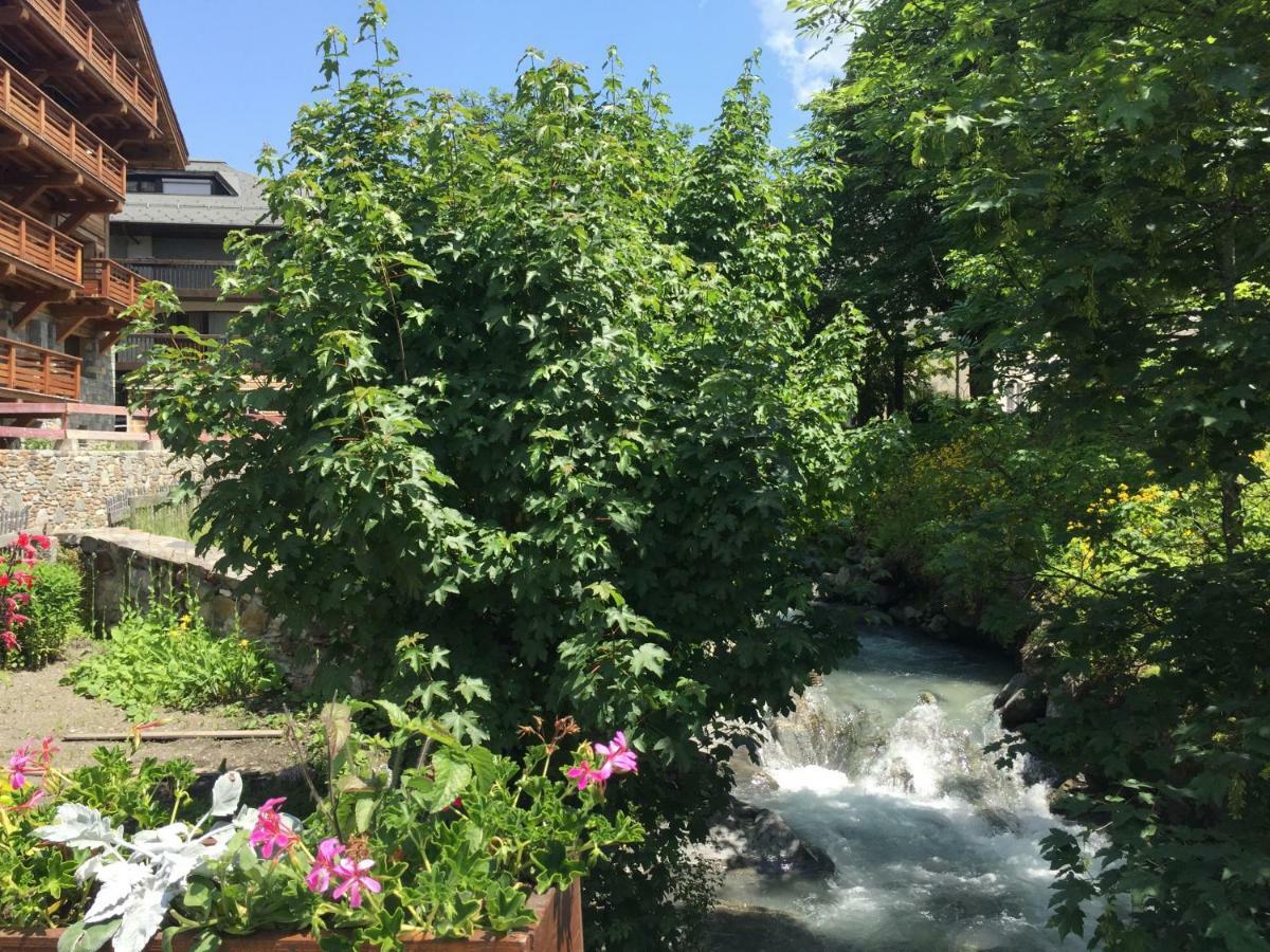 Les Clochettes Villa Megeve Exterior photo